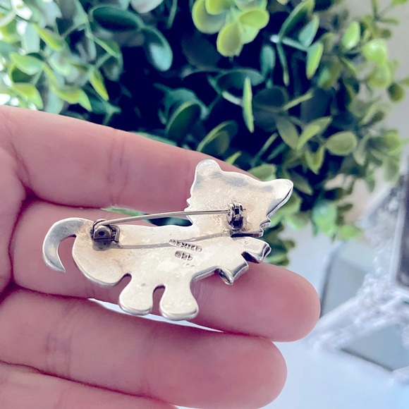 Beautiful vintage Taxco Mexico 925 Sterling silver rare Cat kitty with bow Pin - Picture 3 of 4